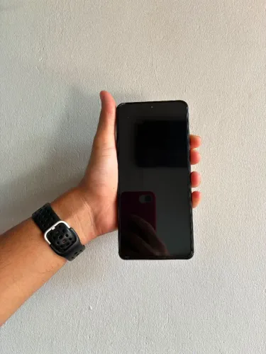 Smartphone POCO F4