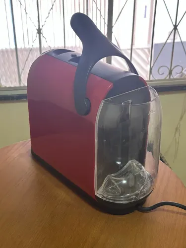 Cafeteira três corações lov