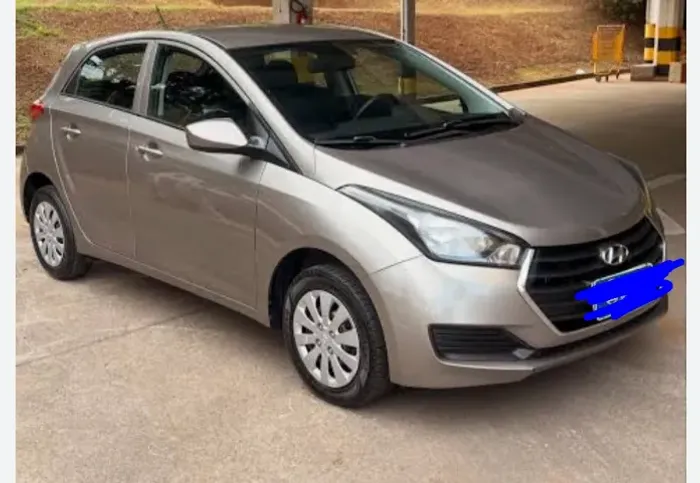 HB20 Hatch ano 2016, modelo 2017