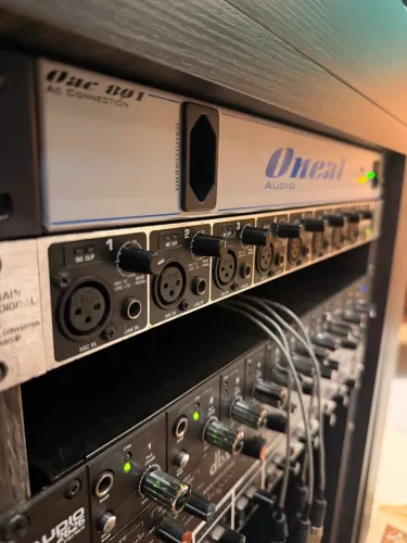 Adat Behringer ADA 8000