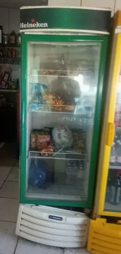Geladeira expositor Heineken