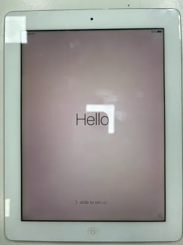 Estou vendendo este iPad 3 branco de 32 GB (modelo A1430) apenas para retirada de peças.