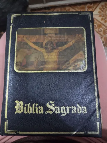 Bíblia sagrada católica editora maltese 1962