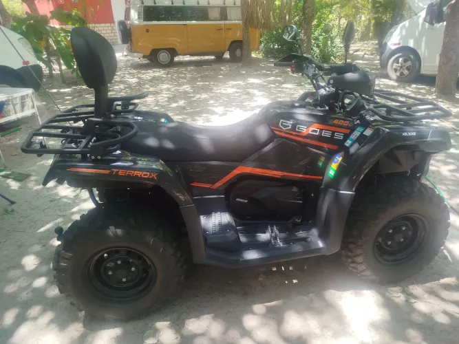 Quadriciclo único dono
