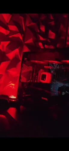 Placa de Vídeo Gigabyte Radeon RX 7600 8GB GDDR6