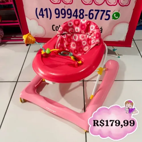 Andador Rosa pink marca Voyage semi noovo cm regulagem d altura e dobravel