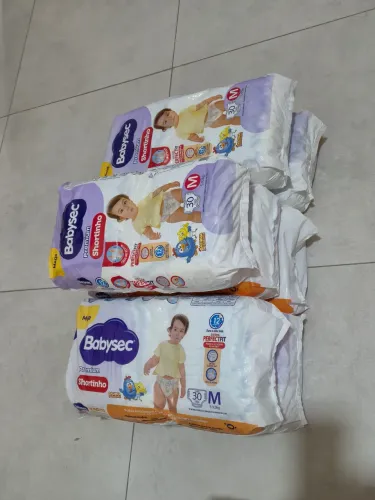 Fralda BabySec Premium Shortinho M