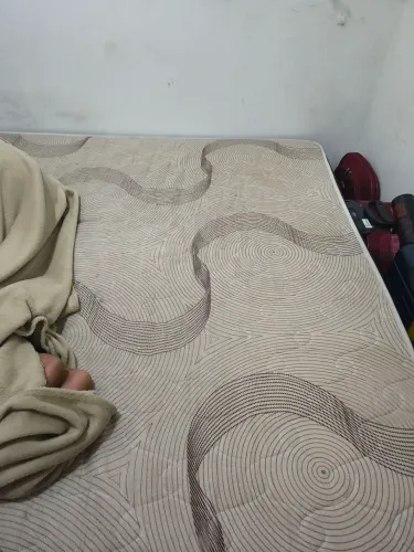 Vendo uma cama bicama 