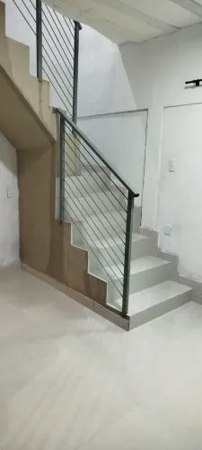 Alugo para casal ou pessoal solteira zap *