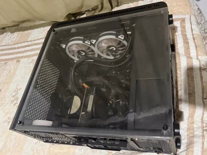 Pc gamer - I3 9100F/16gb ram/gtx 1050TI/SEM SSD