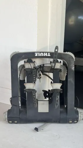 Suporte p/ 2 bikes Thule (mto barato) 