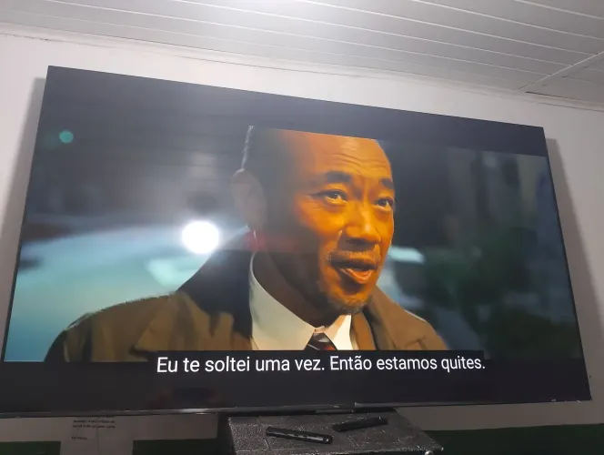 TV Smart TCL 75 polegadas