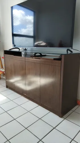 Buffet 140cm com vidro