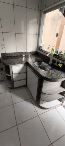 Pia com Cuba e Armário planejado de MDF