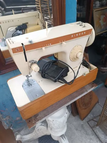 Máquina de costura Singer Zig zag