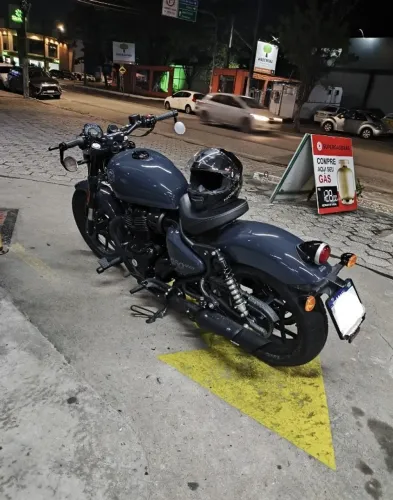 Royal Enfield Shotgun 650 - Estado de Zero, Pouquíssimo Uso