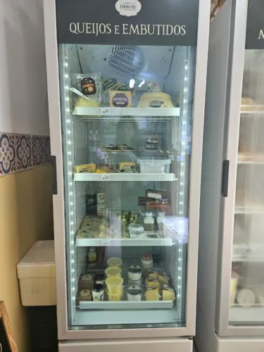 Refrigerador Expositor Vertical Metalfrio 540 Litros LED