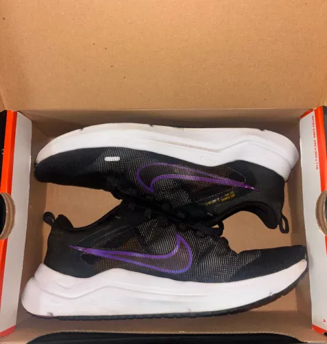 Tênis Nike Downshifter 12 (usado)