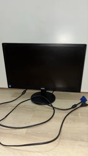 Monitor AOC E970SWNL led 18.5 preto