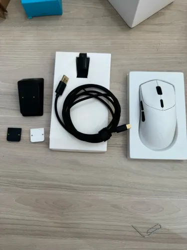 Mouse gamer Rapoo vt7 vt7max + Dock