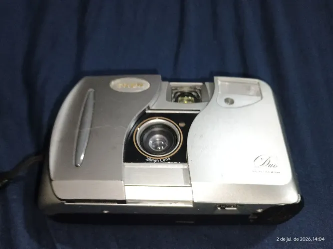 Máquina fotográfica Tron duo auto flash