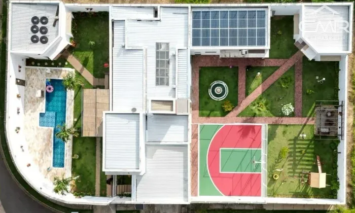 Excelente casa térrea, excelente acabamento, ampla construção, lazer completo