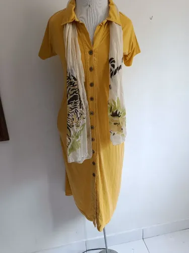 Vestido de malha amarelo Tam. M