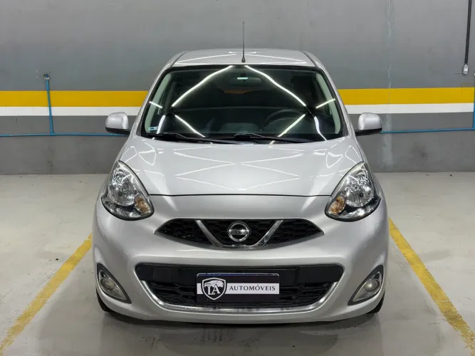 Nissan March SV 1.6 16V Flex Fuel 2015