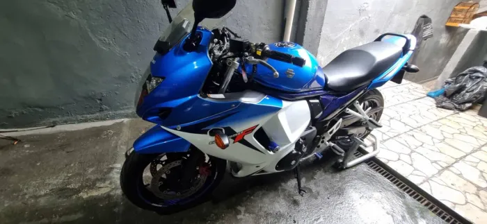 Gsx650f