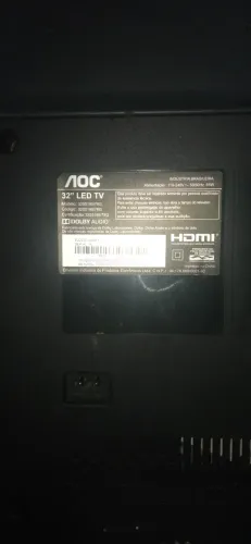 Smart tv AOC 32 polegadas tela quebrado pra retirar peças