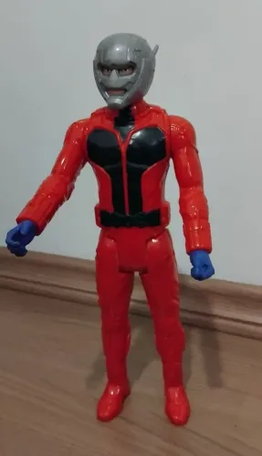 Avengers Boneco Homem Formiga