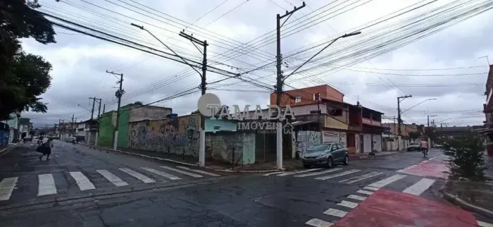 Terreno à venda com 4 casas, 184 m² por R$ 640.000 - Jardim Helena - São Paulo/SP