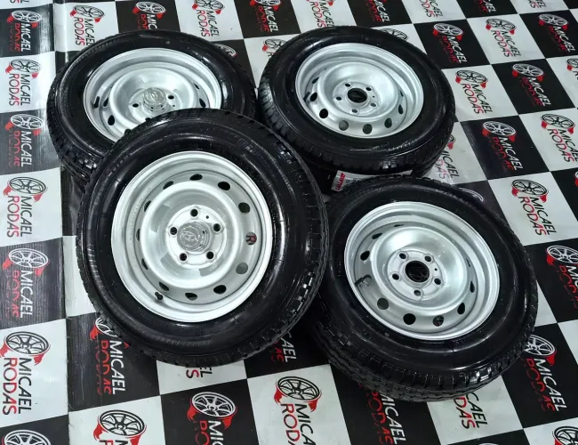 04 Rodas aro 15 Hyundai HR 5x120 Originais + Pneus 0km novos 195/70 carga
