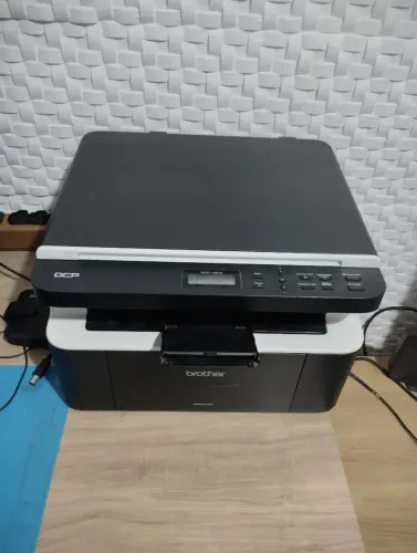 Impressora Multifuncional Brother DCP-1602