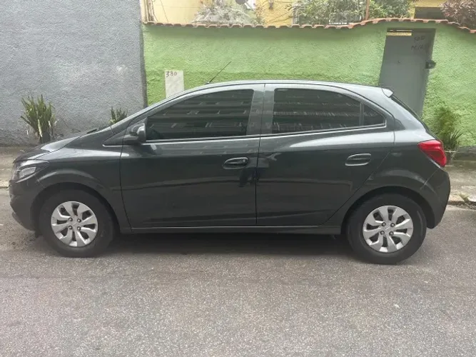 Chevrolet Onix Hatch LT 1.0 8V Flex Mec. 4P 2018