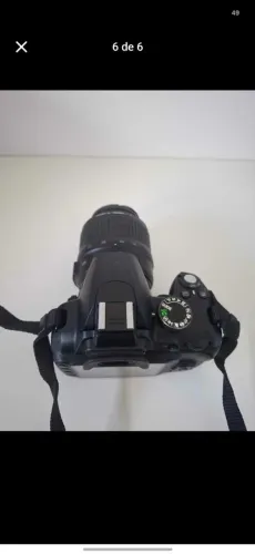 Vendo câmera profissional Nikon DX D3000 completa.
