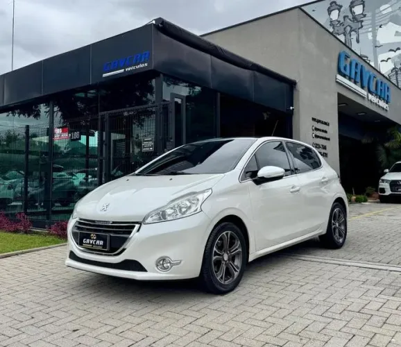 Peugeot 208 Griffe 1.6 Flex 16V 5P Aut. 2014