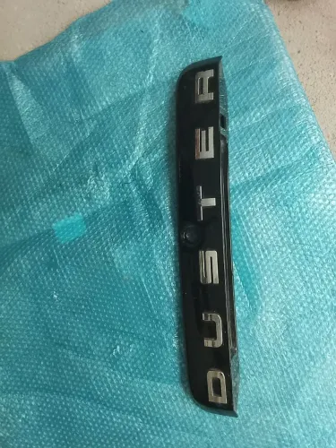 Moldura da placa da Duster 