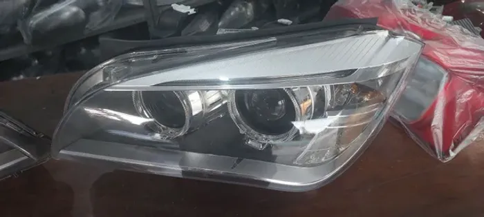 Farol bmw x1 2013 2014 2015 PAR DE FAROL