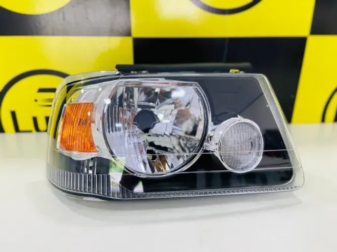 Farol Ranger 2005/2009 Mascara Negra - NOVO 