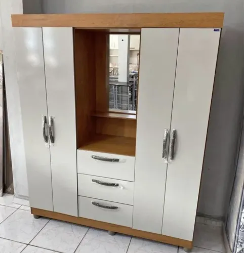 Gurda roupa casal capelinha com espelho 