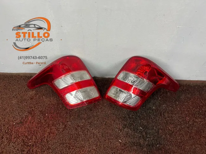 Par de Lanterna L200 Triton 2019