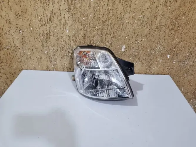 Farol direito Picanto 2005/2006/2007/2008 