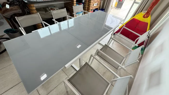 Mesa Jardim com 6 Cadeiras 