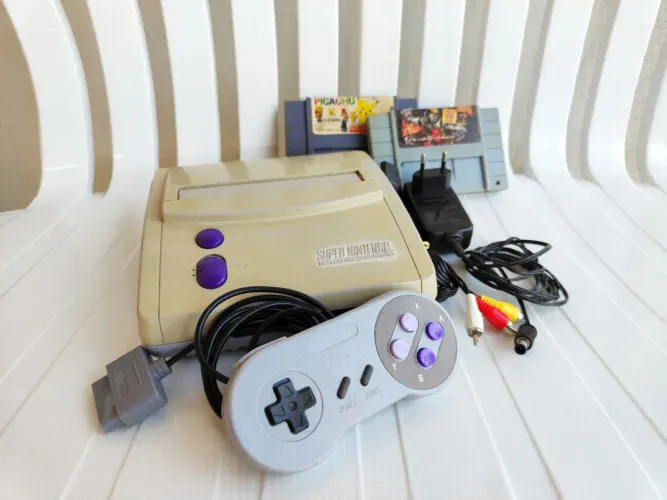 Super Nintendo + Cartuchos TOPS [NOVA CIDADE]