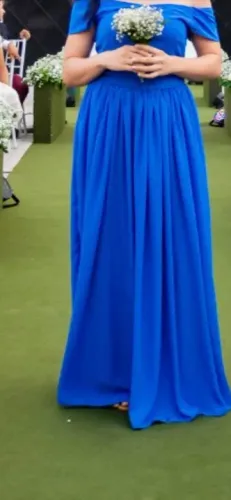 Vestido azul longo para madrinha de casamento