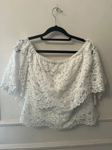 Blusa de renda branca - Le Lis Blanc