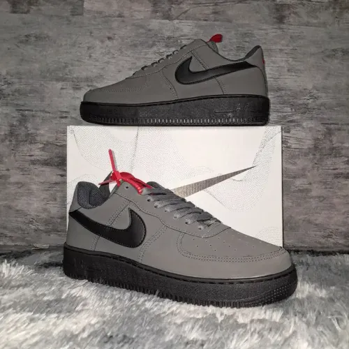 Tênis Nike Air Force