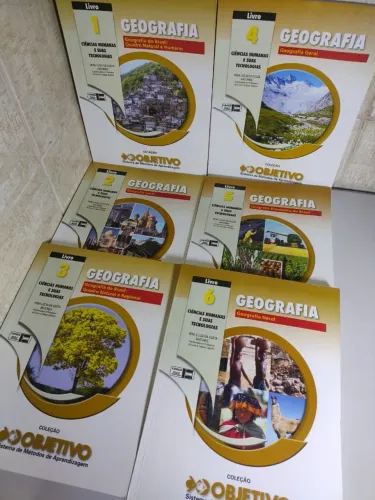 Coleção de 4 Volumes de Geografia - OBJETIVO