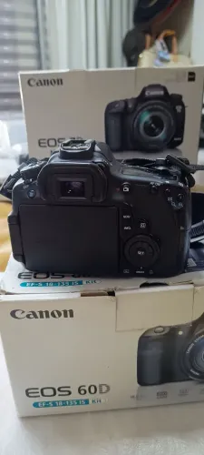Câmera Canon EOS 60D corpo nova na cx